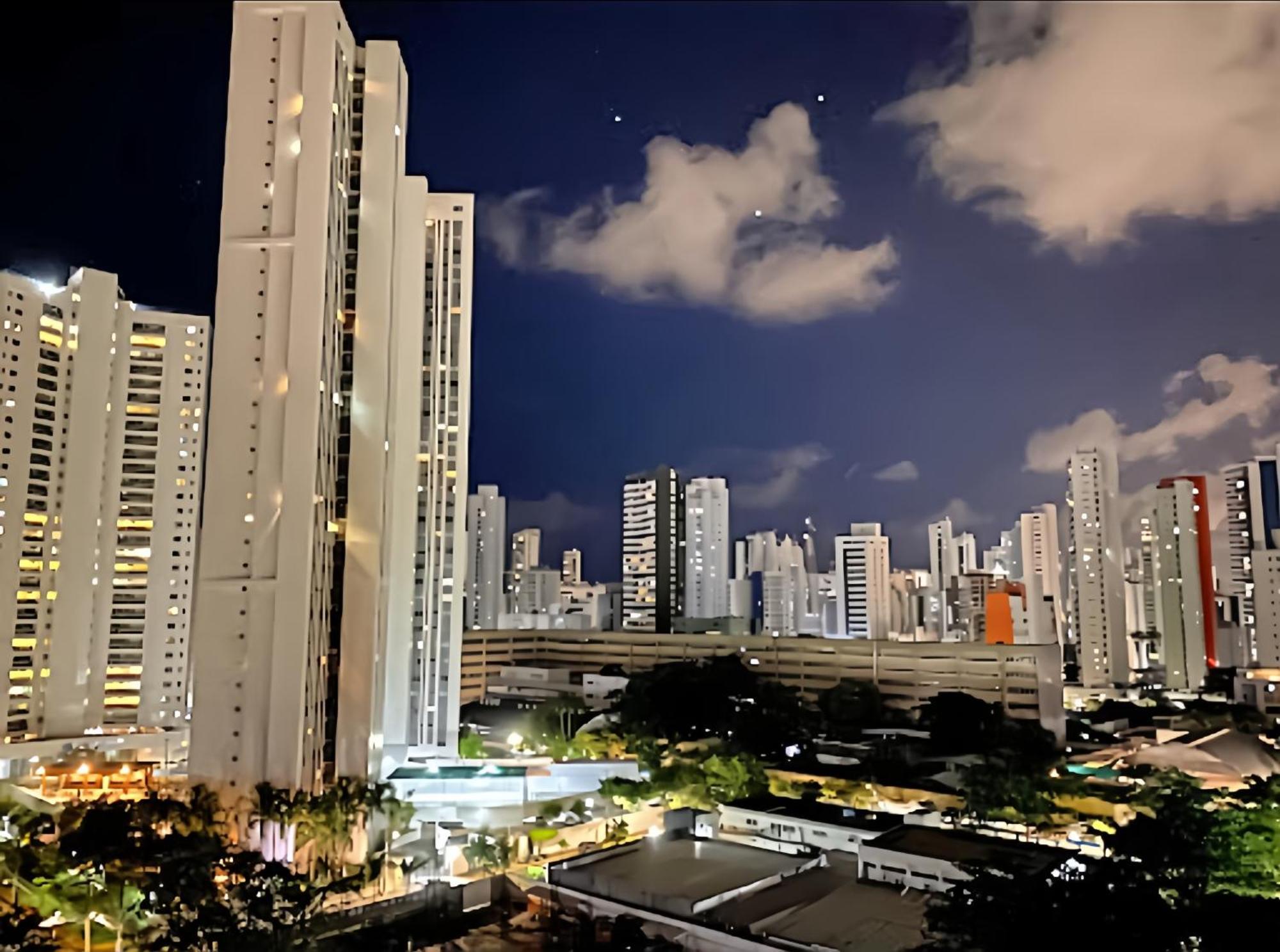 Flat Piscina No Rooftop Aluguel Temporada Em Recife Eksteriør bilde